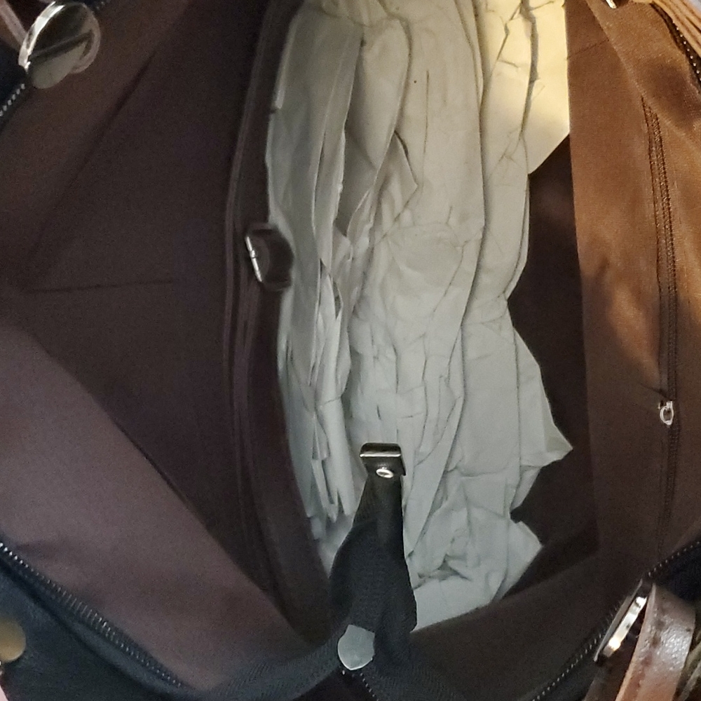 Purse - Picture 3 of 3